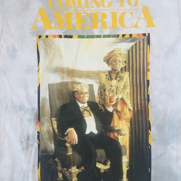 NWOT/Coming to America Graphic Tee - Picture 4 of 4